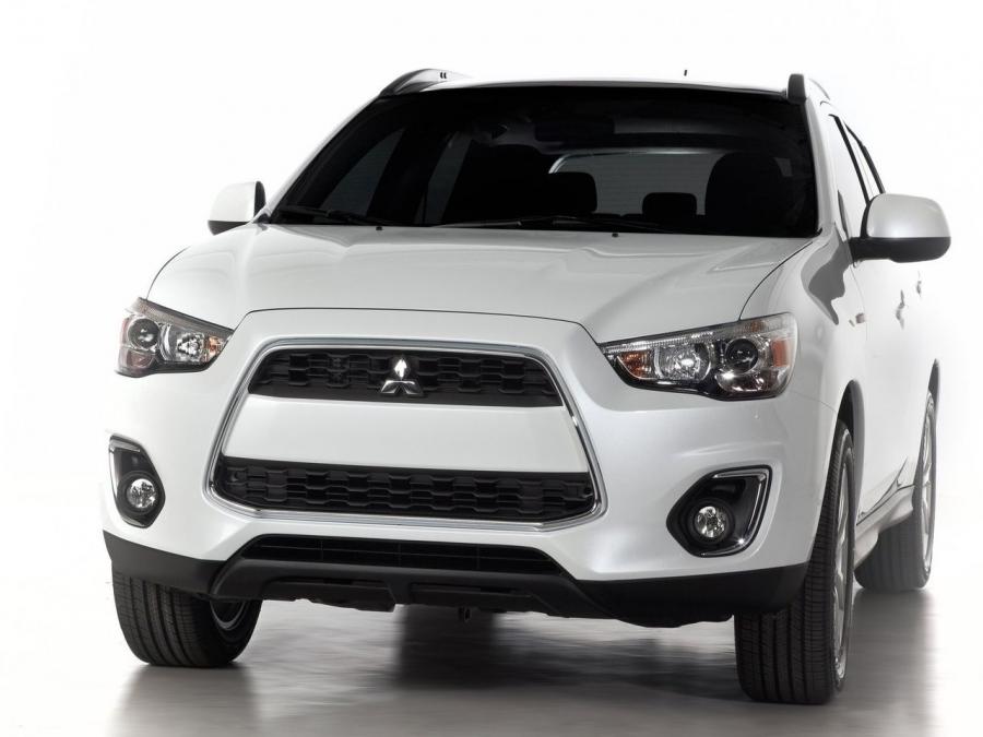  Mitsubishi Outlander Sport 2013 года  (фото 8 из 83)